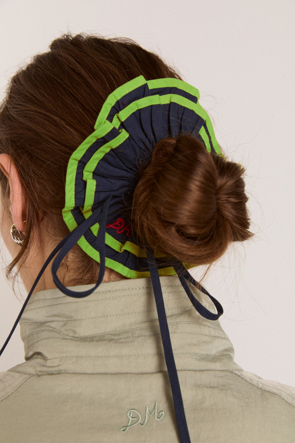 Damson Madder piping tie scrunchie - navy/lime