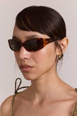 Damson Madder sporty wrap around sunglasses - tort