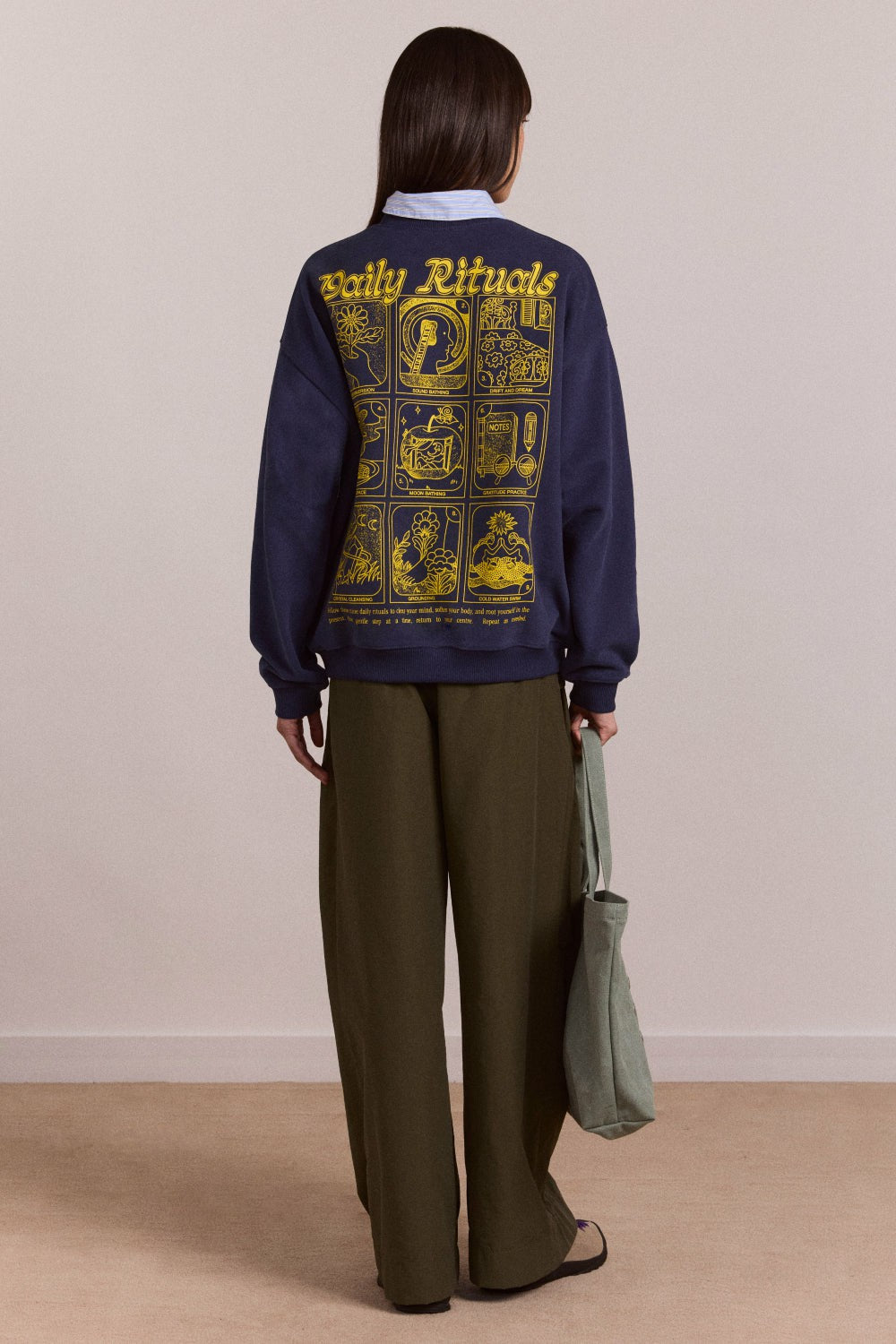 Damson Madder daily rituals sweat - navy