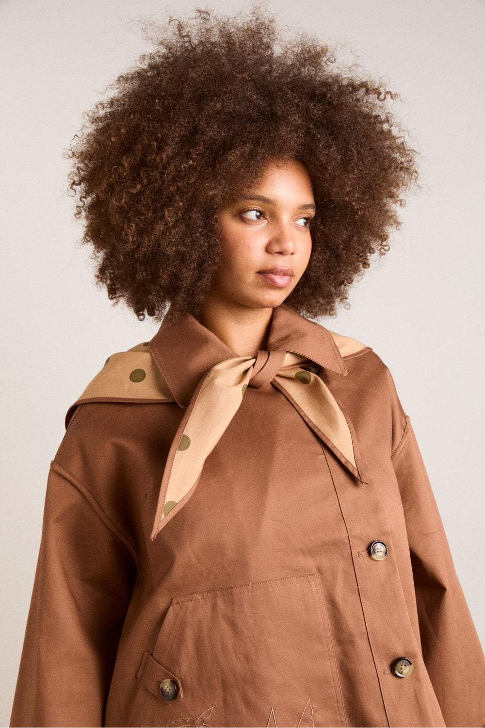 Damson Madder reversible jerry crop trench coat - camel spot