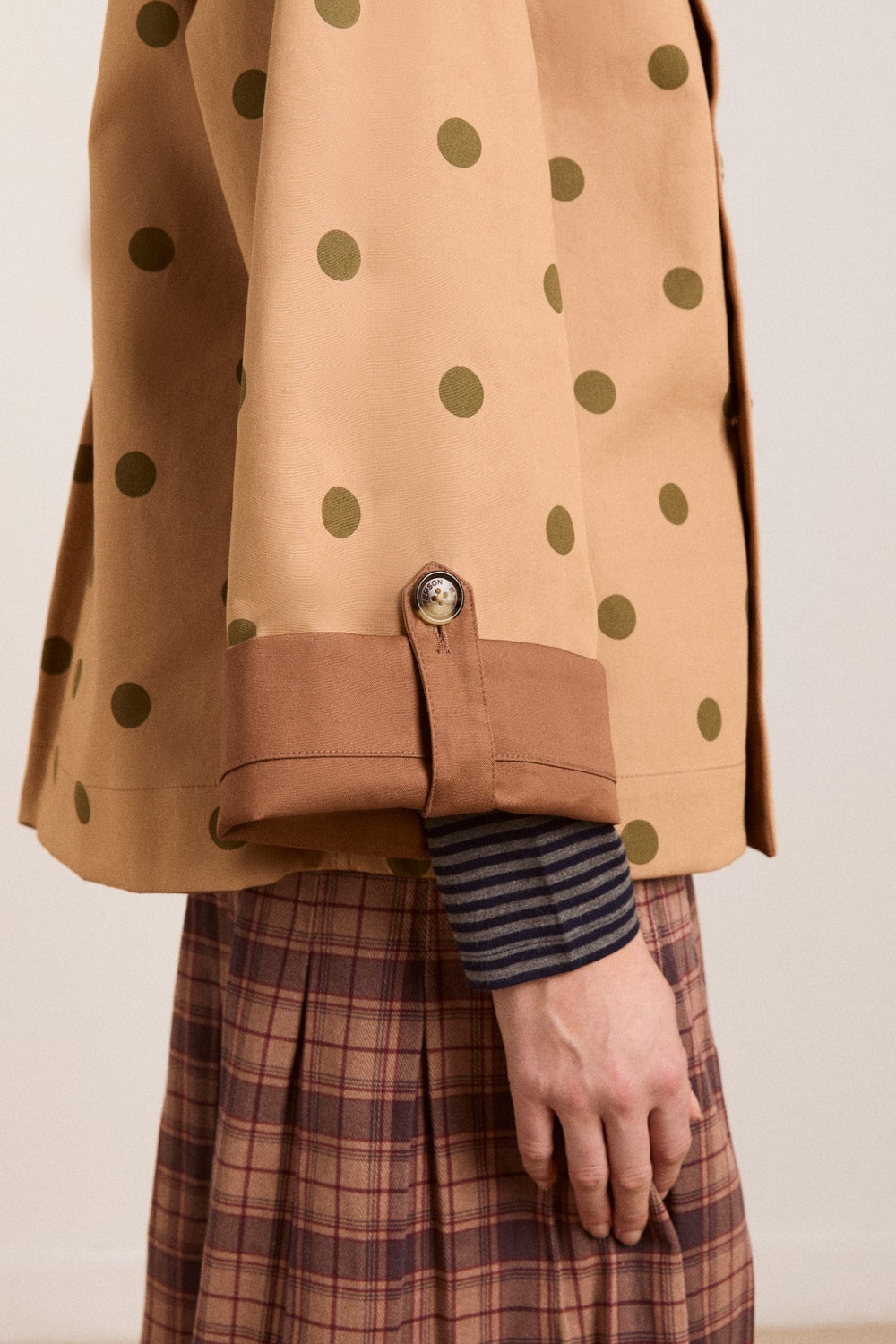 Damson Madder reversible jerry crop trench coat - camel spot