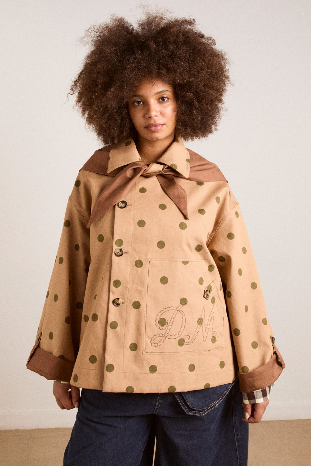 Damson Madder reversible jerry crop trench coat - camel spot