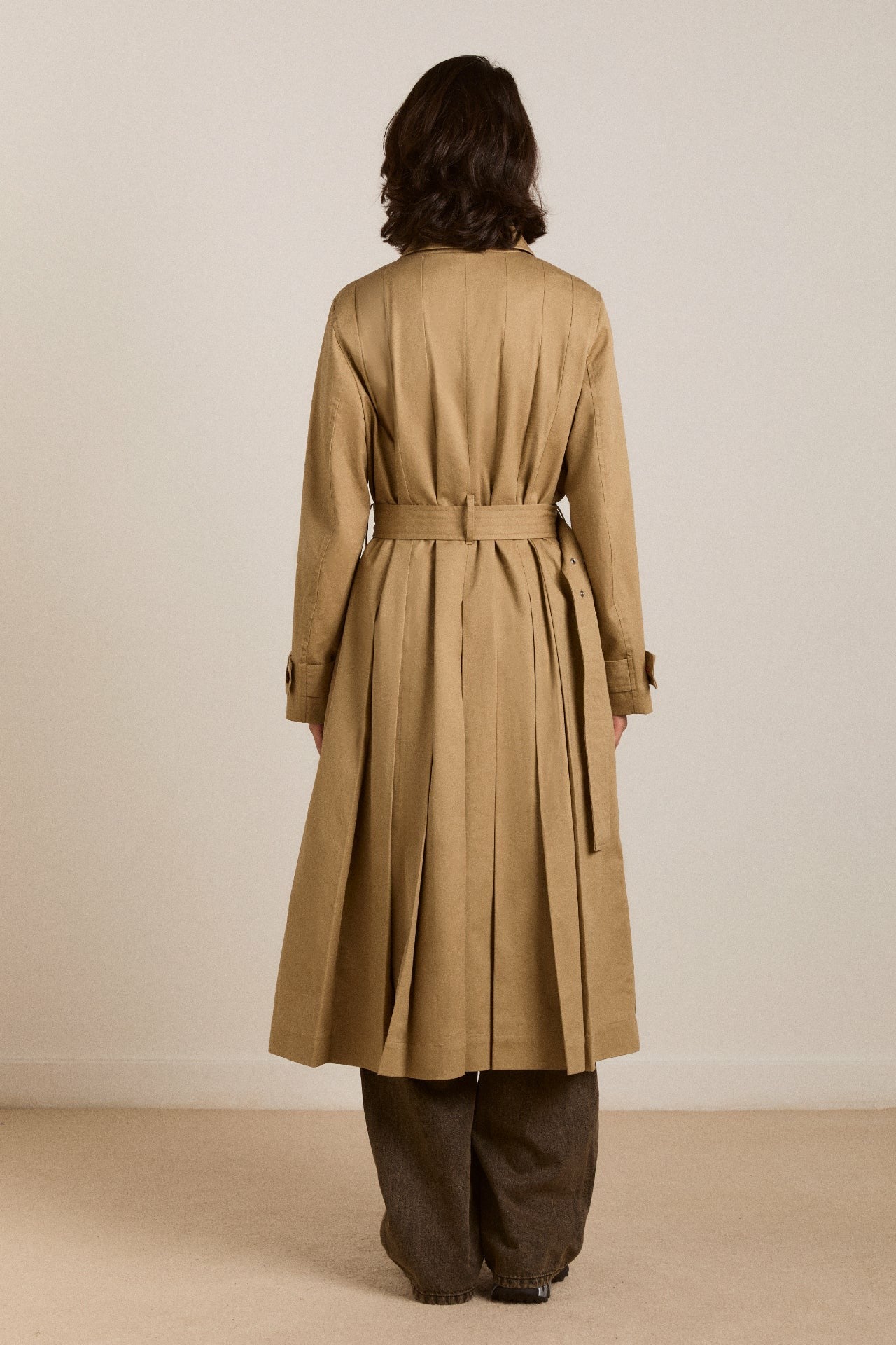 Damson Madder sofia pleated trench - light stone