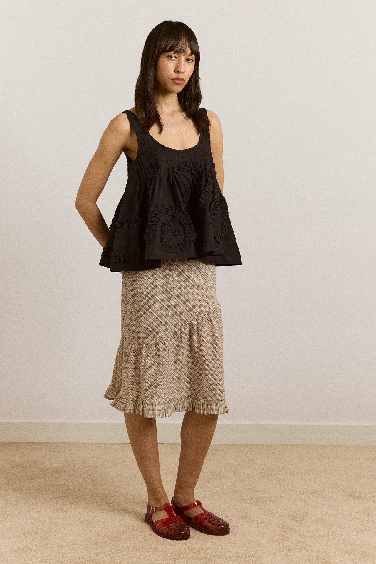 Damson Madder stella ruffle cami - black