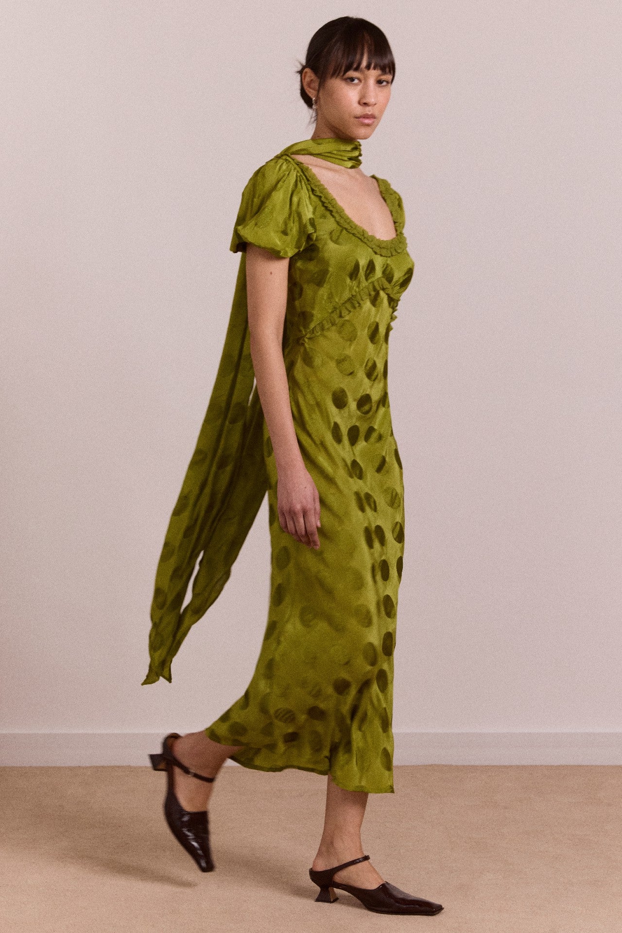 Damson Madder aoife midi dress - jacquard green spot