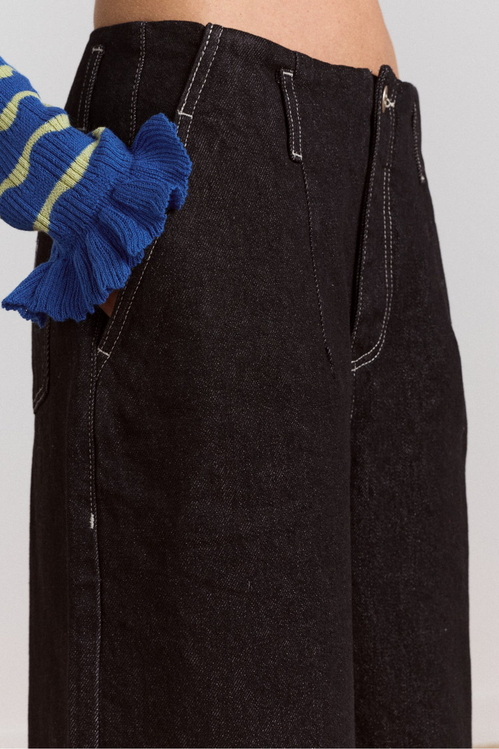 Damson Madder loose fit pascal jeans - black wash