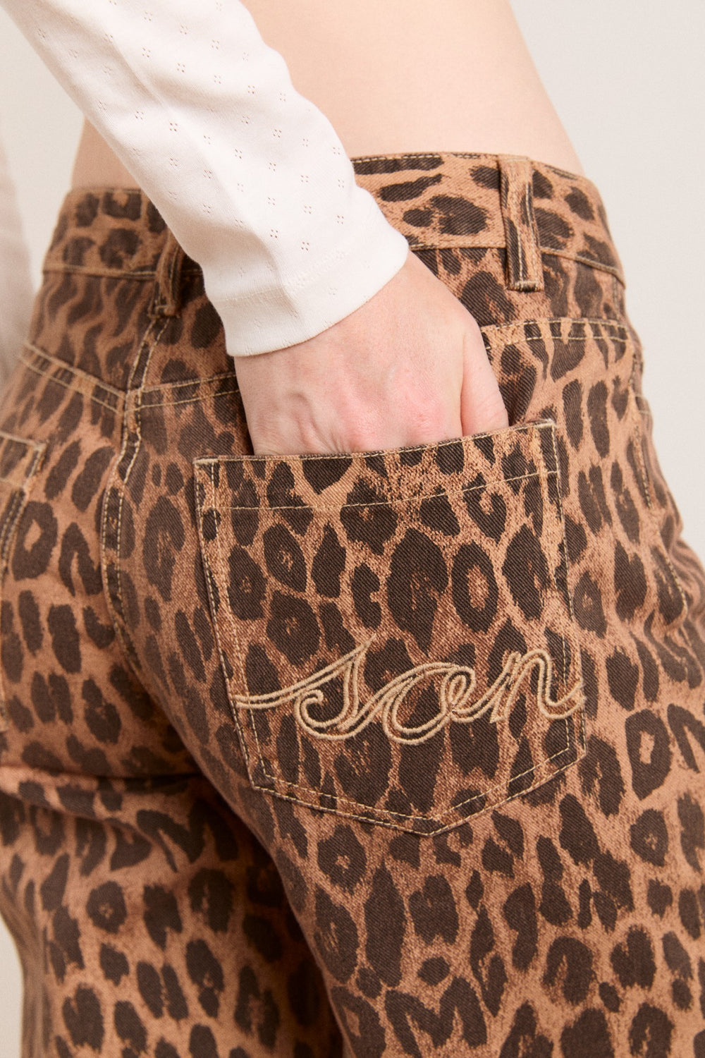 Damson Madder kenny twill trouser- leopard
