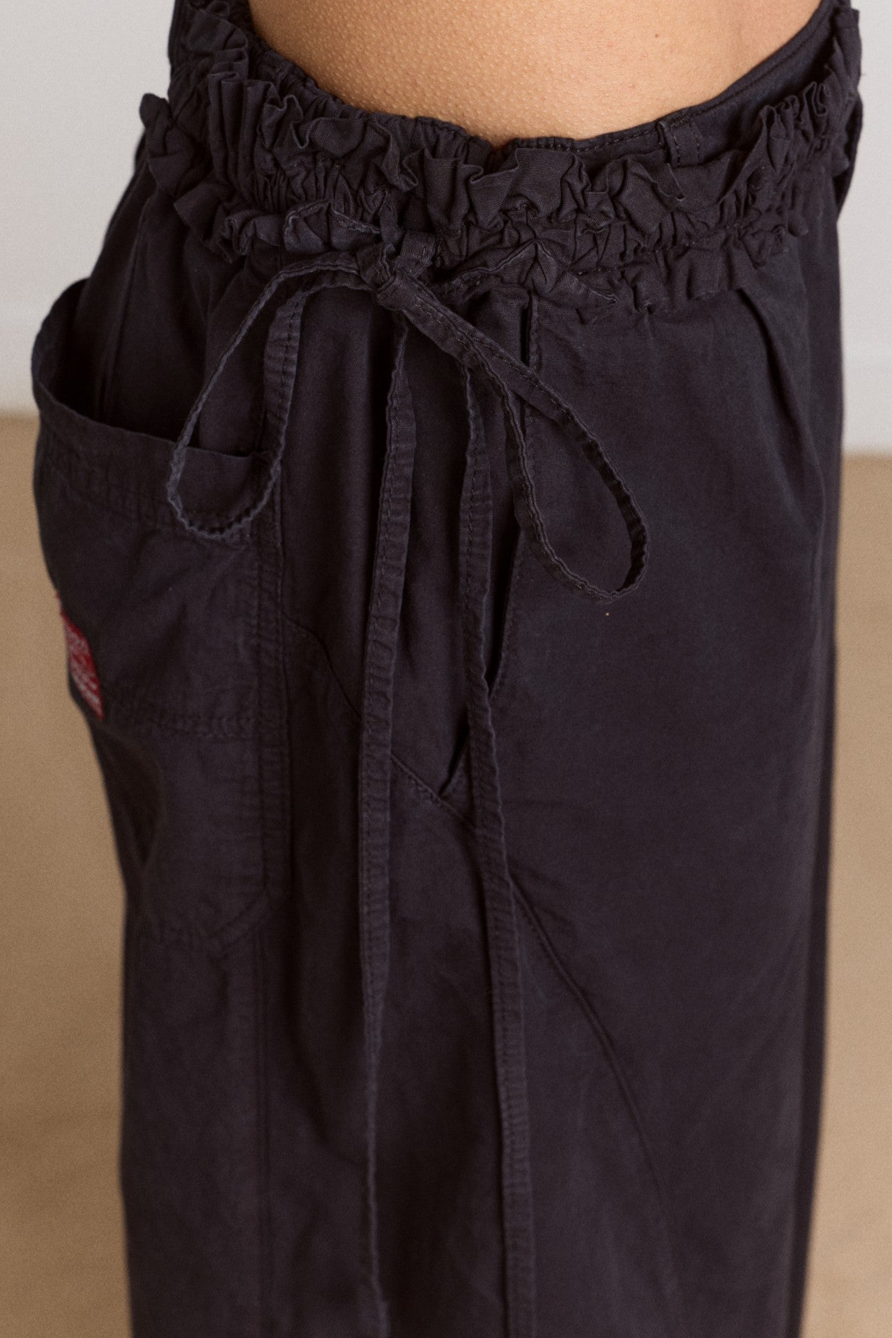 Damson Madder liv trouser - black