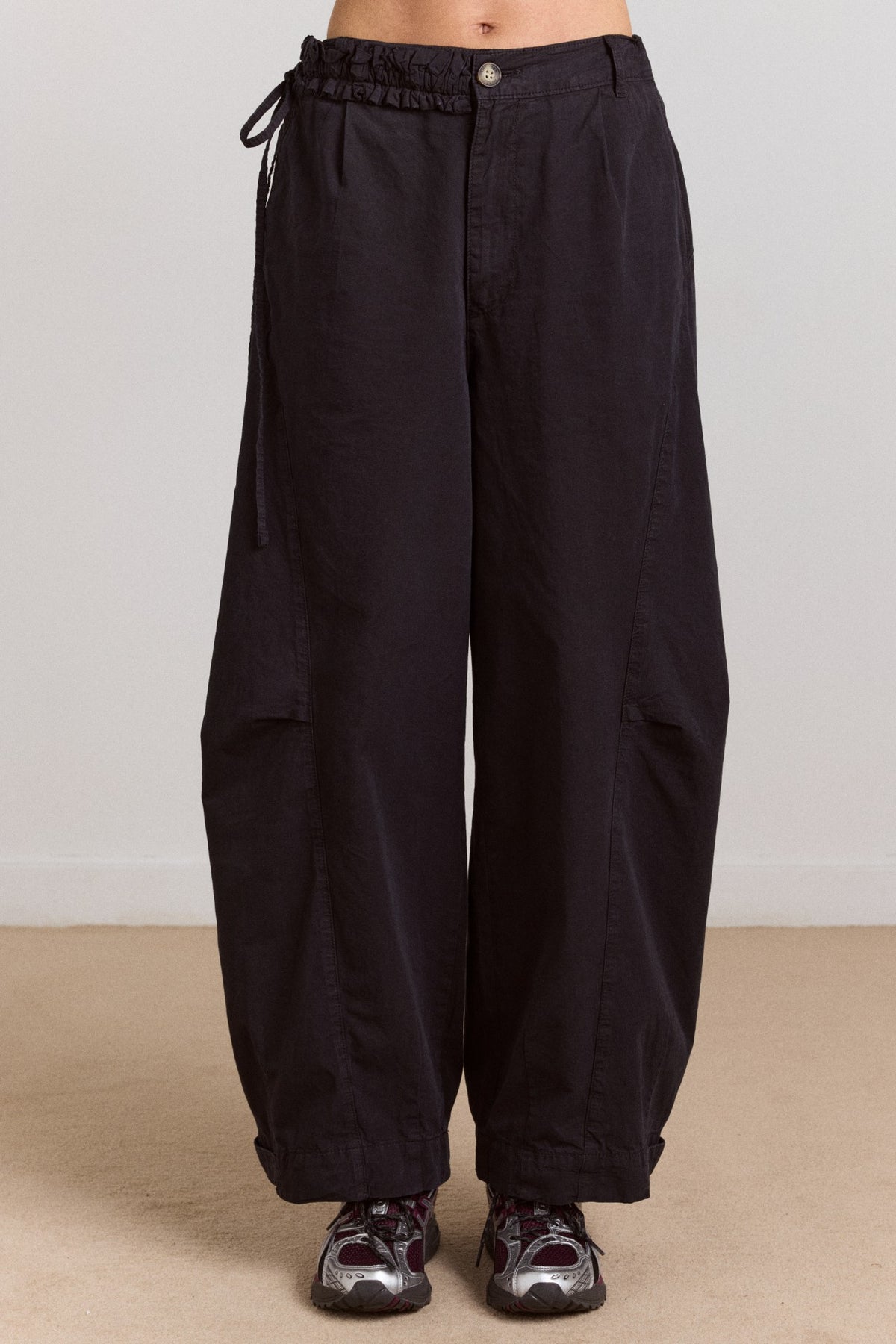 Damson Madder liv trouser - black