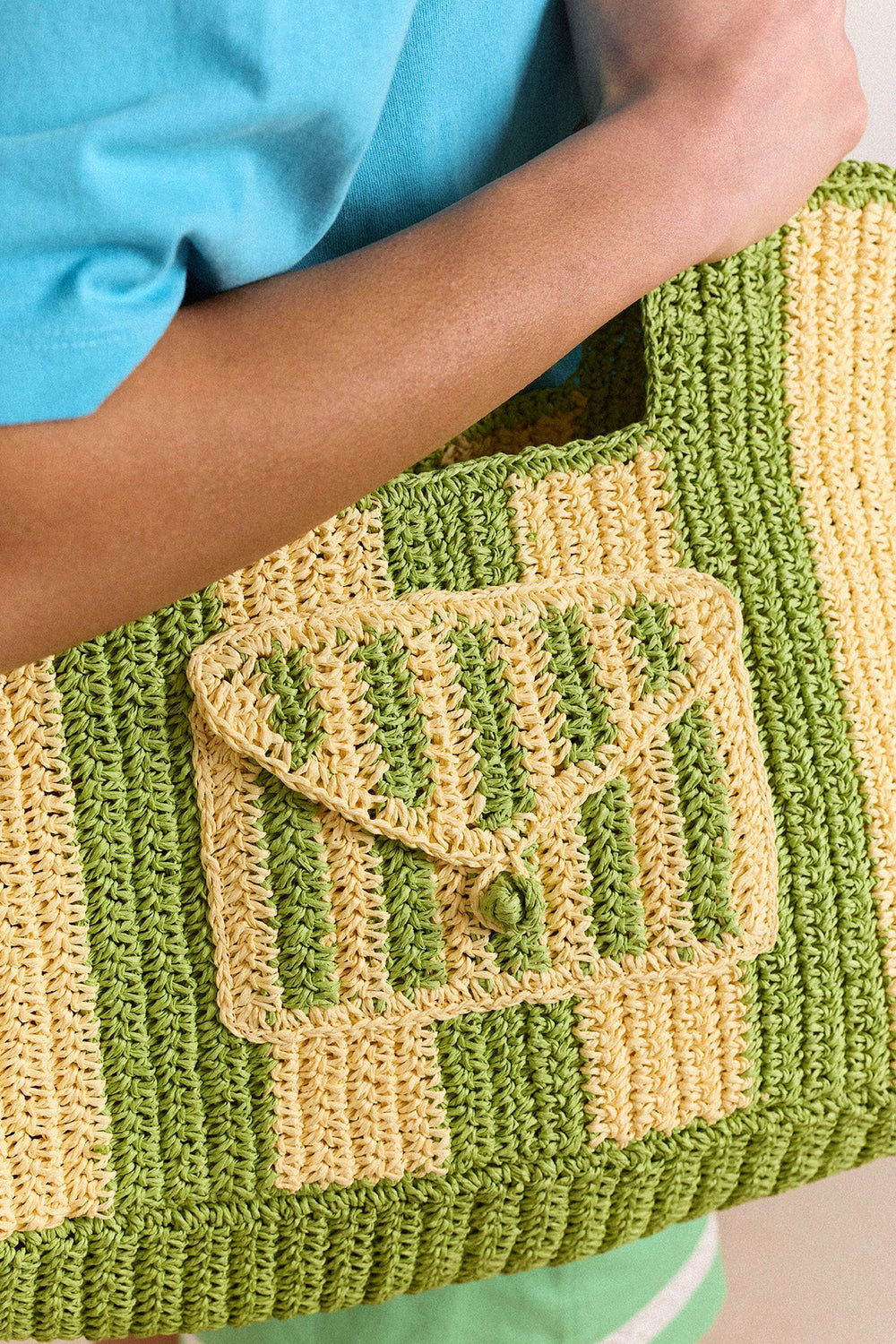Damson Madder orla oversized raffia beach bag - apple stripe