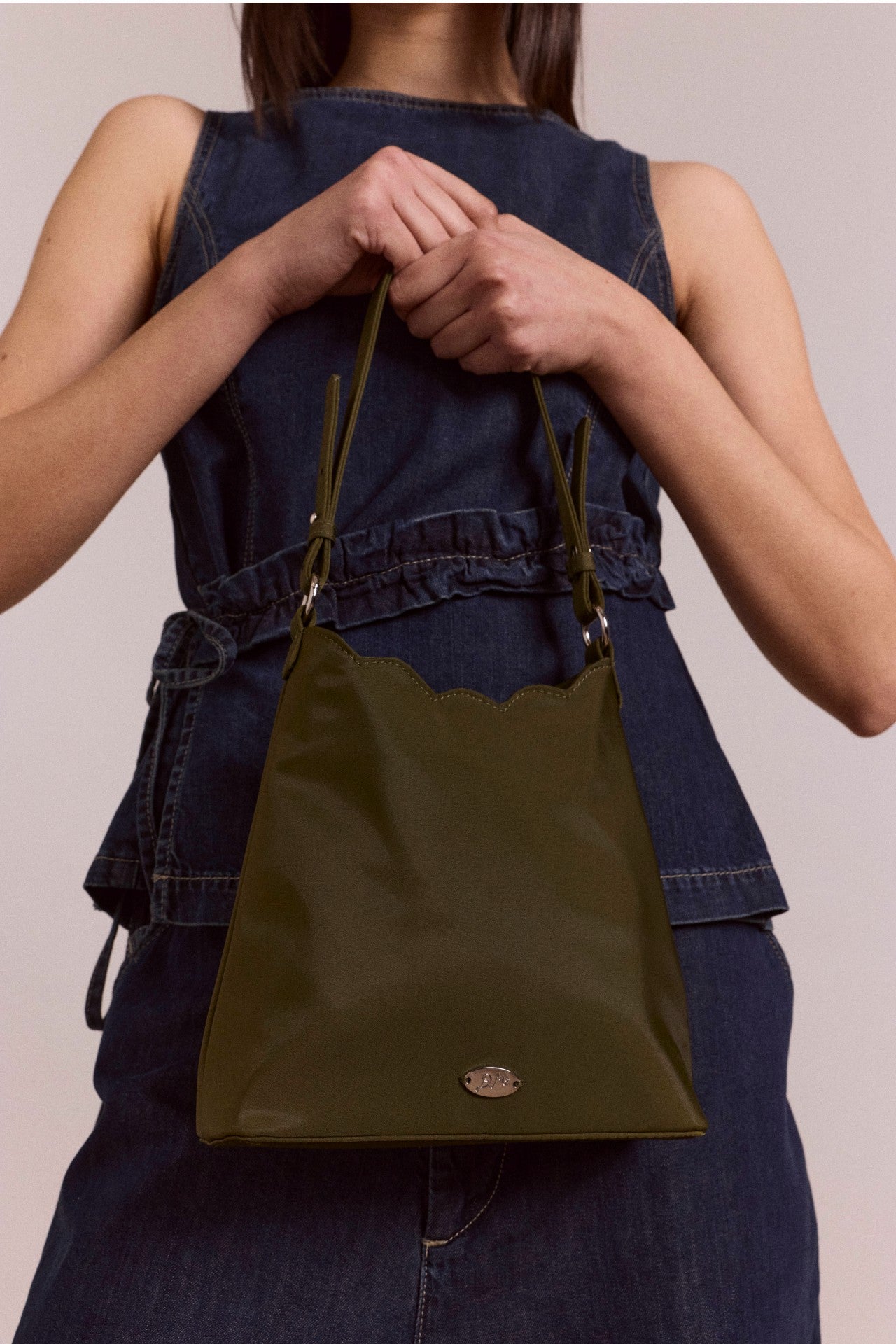 Damson Madder lorelai bag in heavy satin - olive