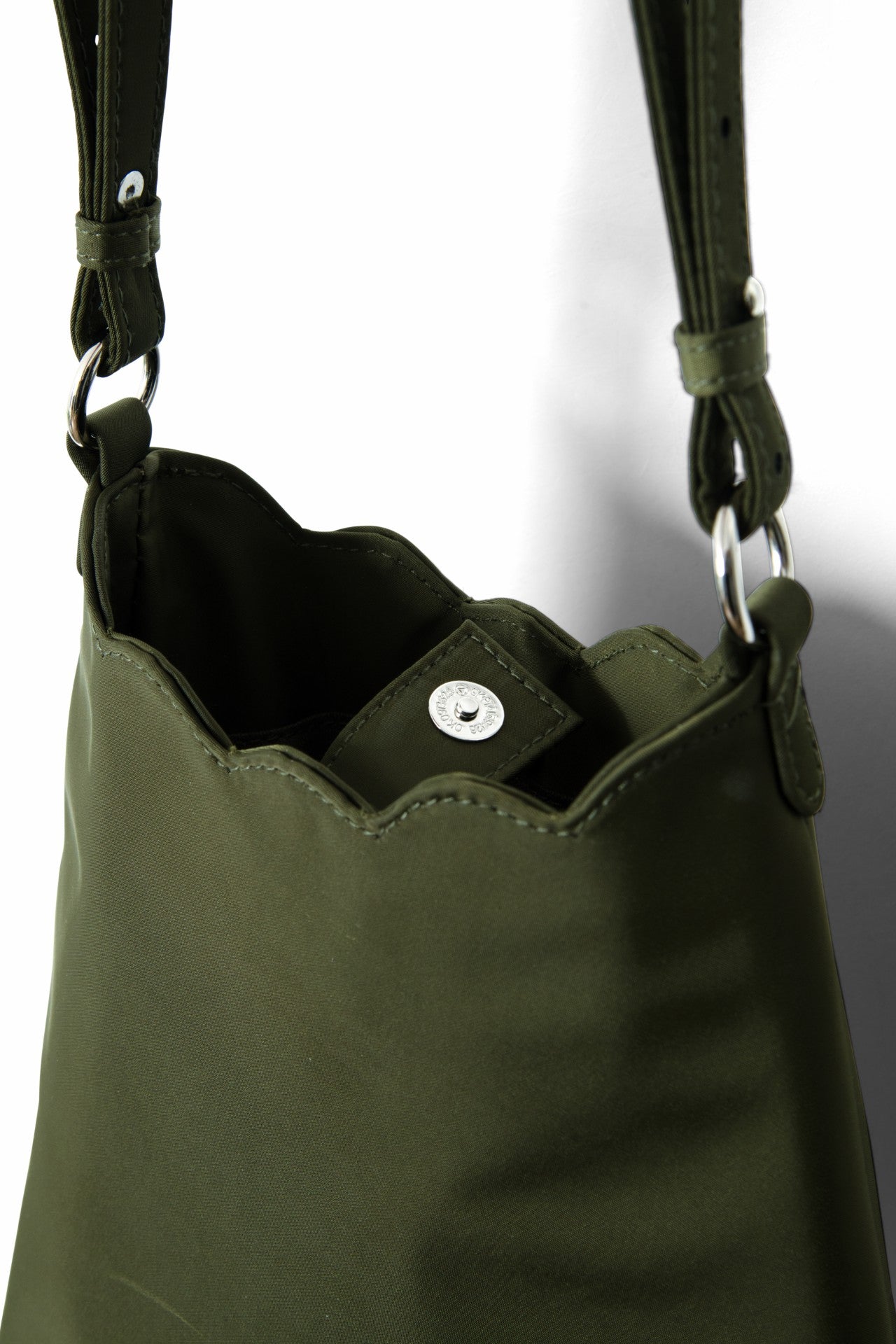 Damson Madder lorelai bag in heavy satin - olive