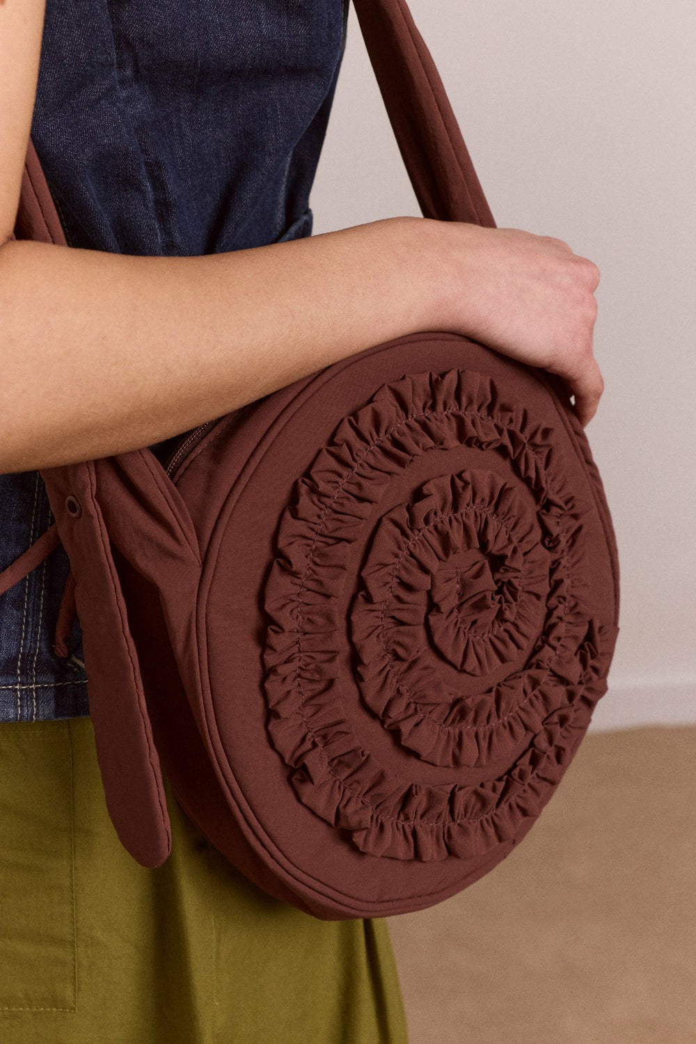 Damson Madder rae circle swirl bag - chocolate