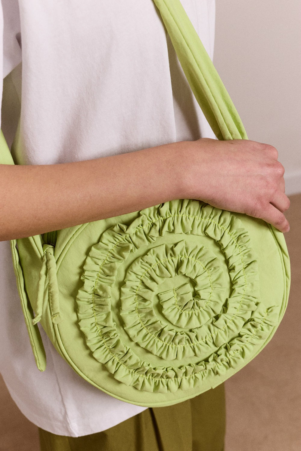 Damson Madder rae circle swirl bag - celery