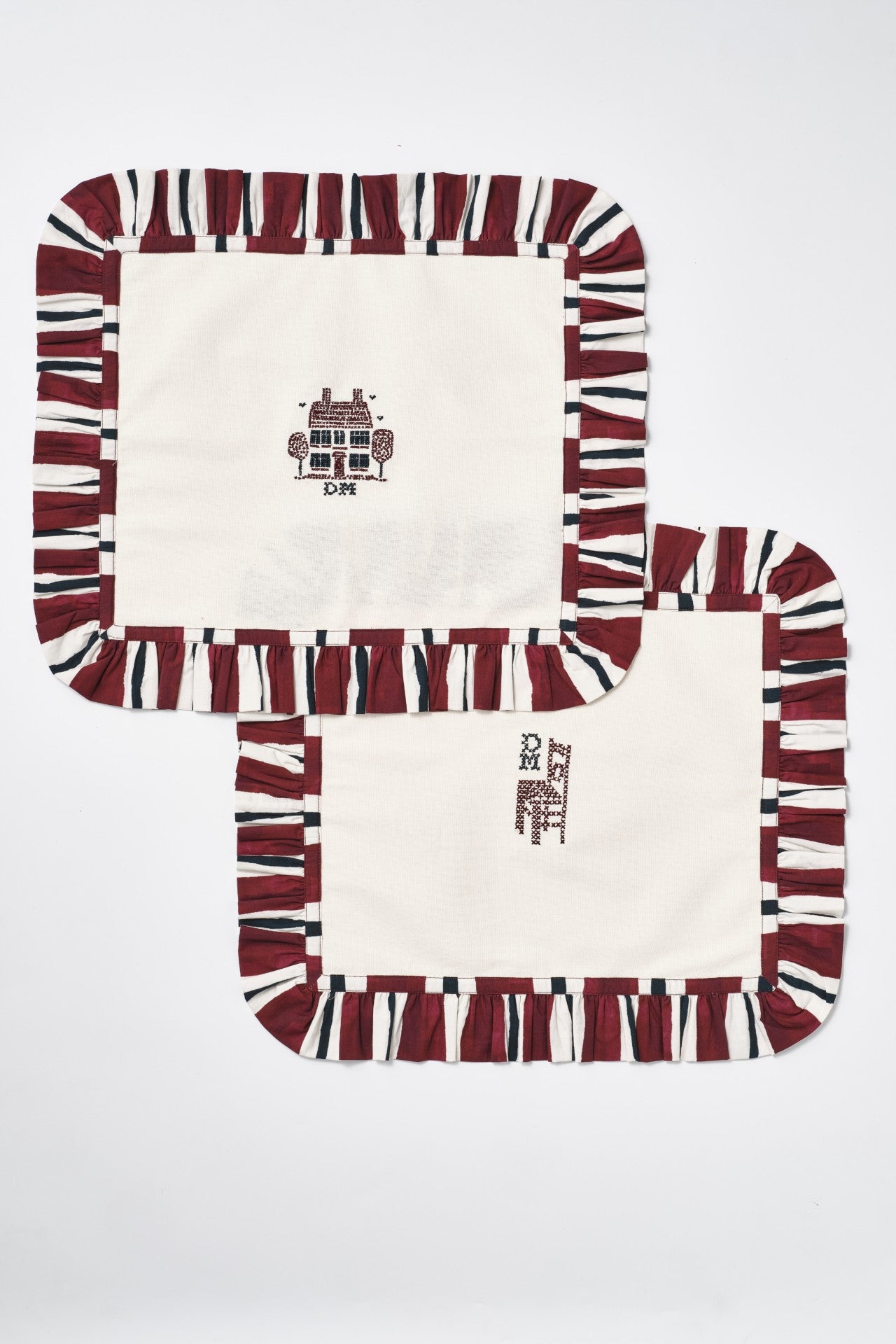 Damson Madder set of 2 placemats - off white