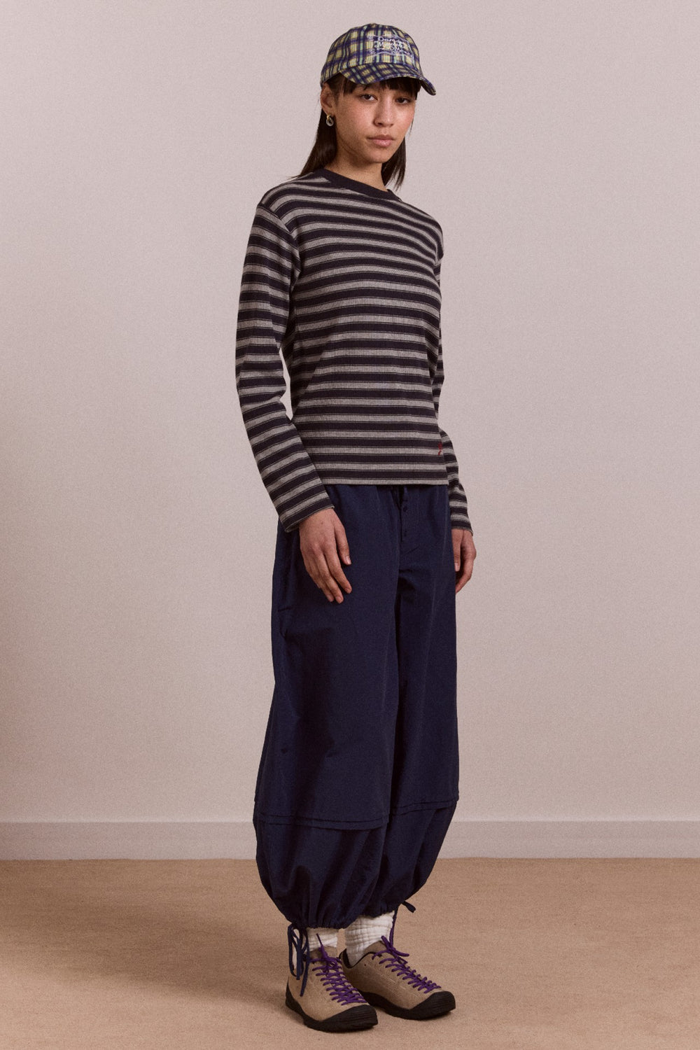 Damson Madder lilah fitted ls tee - grey marl stripe