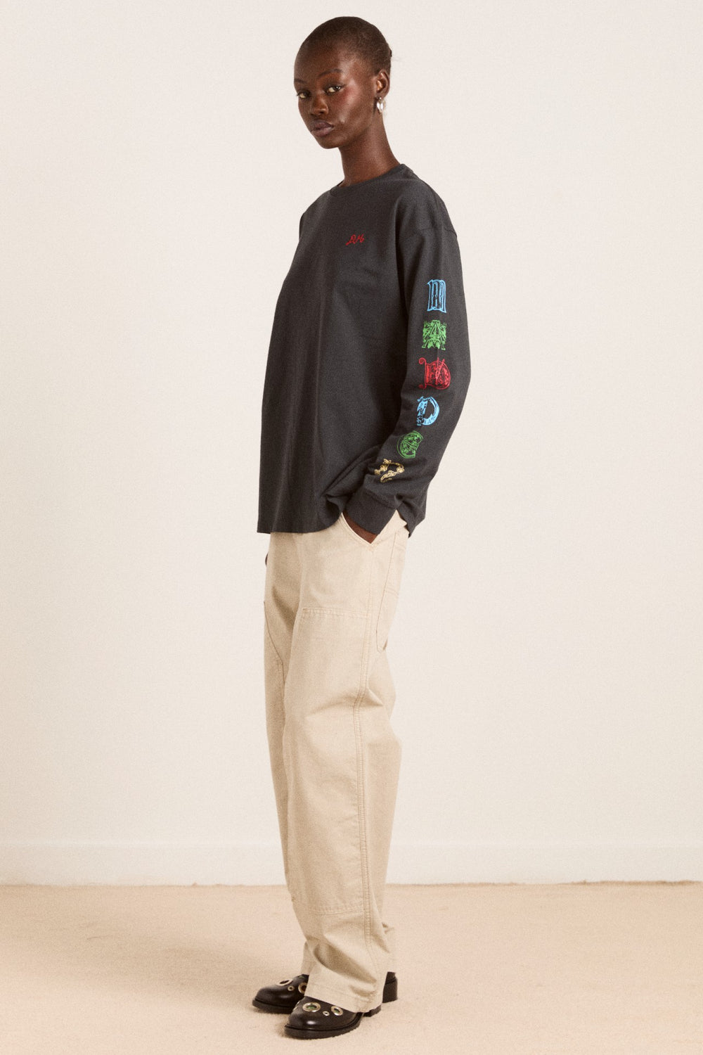 Damson Madder winter solstice long sleeve tee- charcoal