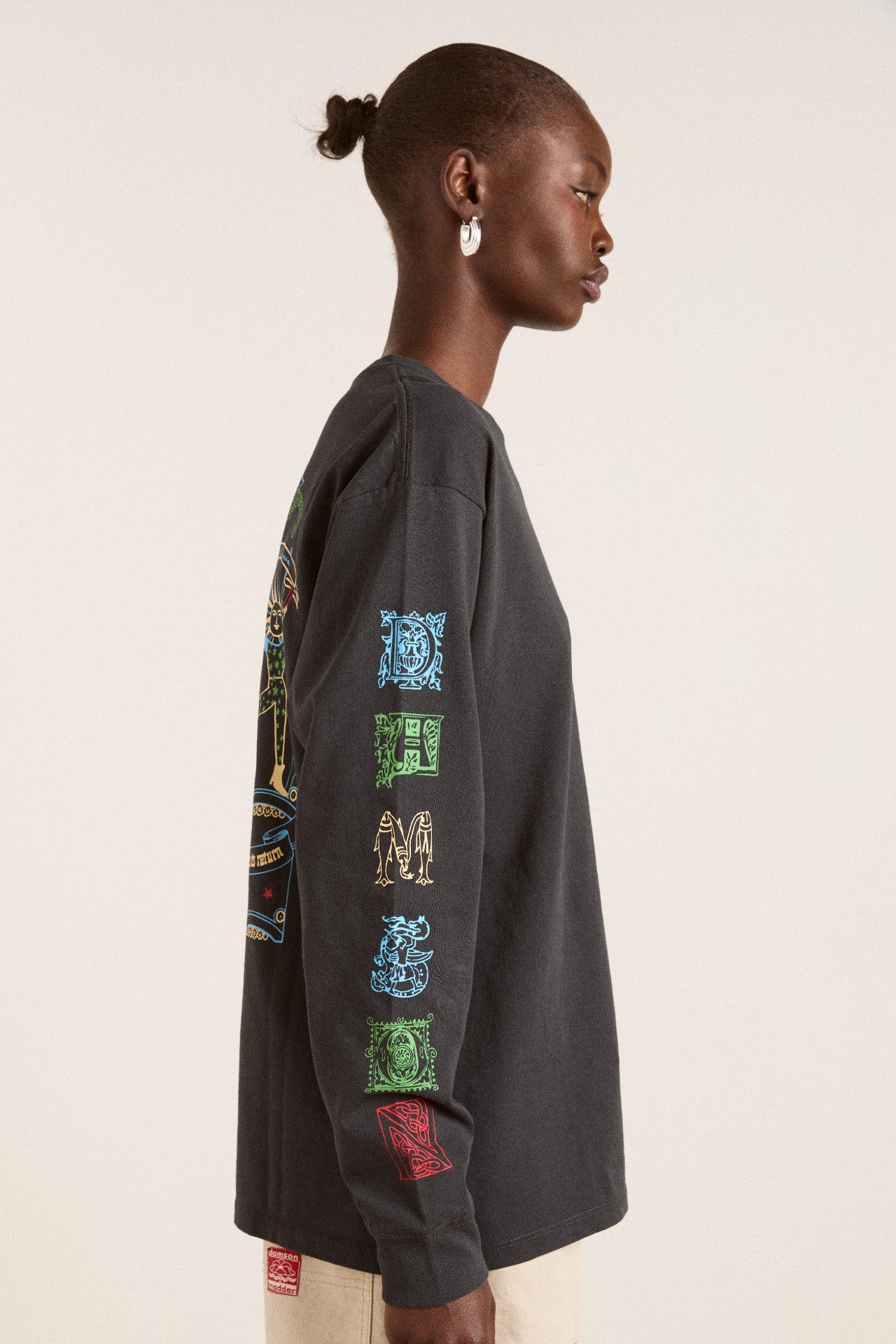 Damson Madder winter solstice long sleeve tee- charcoal